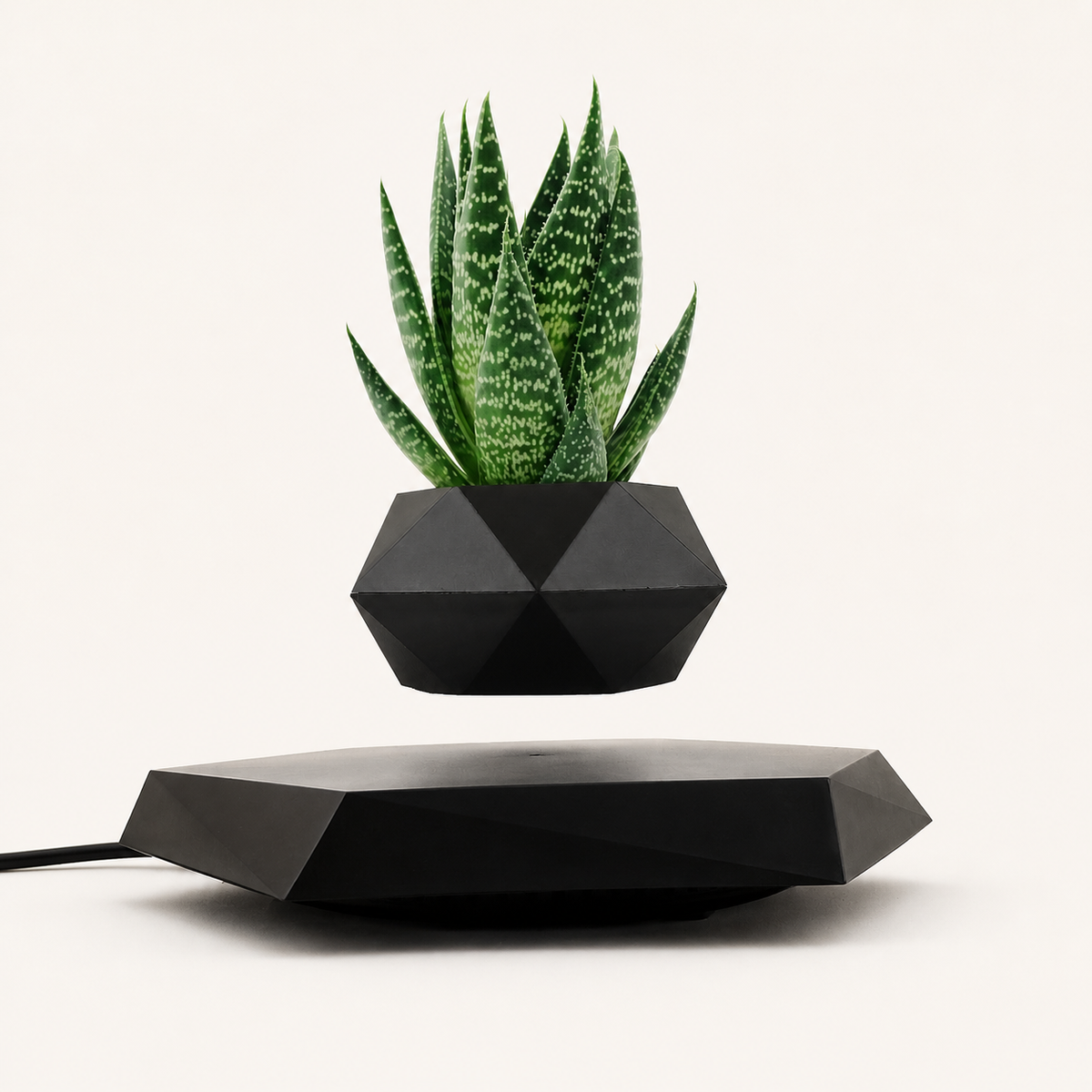 Hoverstone PZ1 Faceted Planter